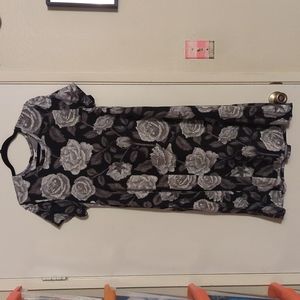 LuLaRoe Jessie swing dress with pockets!